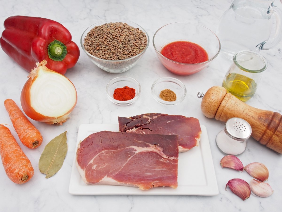 Ingredientes de las lentejas con jamón